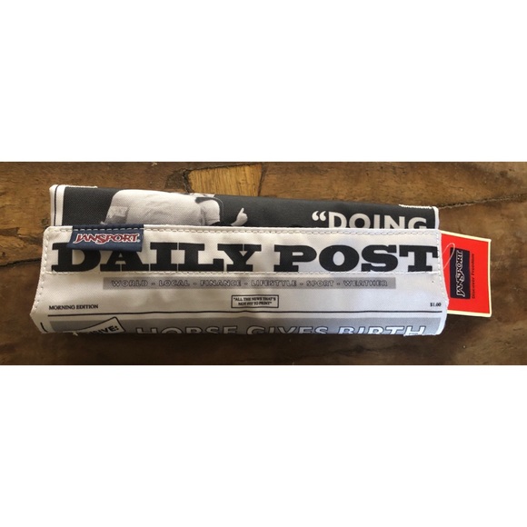 NWT Jansport Digital Cord Newspaper Pouch - Picture 3 of 3